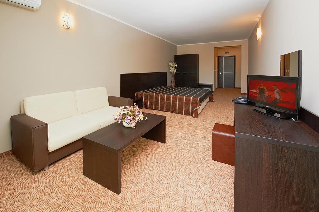 Central Plaza Pomorie Kamer foto